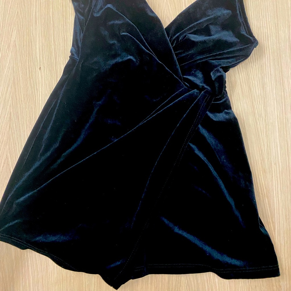 Black velvet romper
